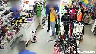 Lp officer banging the older cunt on top