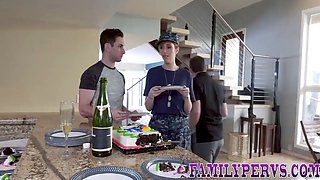 Whorish babe fellating boner and getting plowed