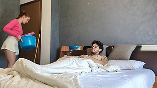 I Fucked the Red-haired Cleaning Lady From the Hotel and Cum in Her Mouth (dialogues in Italian)