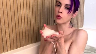 Close up cock jerking solo