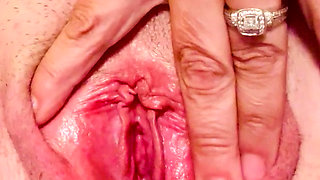 Fucking my wet Pussy