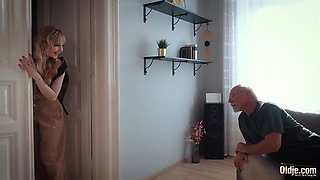 Gorgeous hussy and old fart xxx filthy video