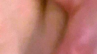 Pulled amateurs close up car sex
