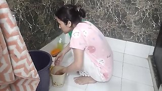 Bathroom Girl Ka Hua Mms Viral Video - College Girls