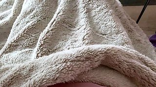 Amateur hottie solo masturbation