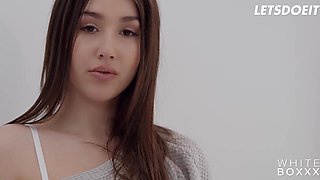 Very beautiful Russian model Lisa Belys pleases big cock of Charlie Dean
