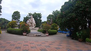 Crocodiles munching and making his amateur Thai GF cum hard