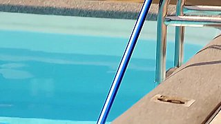 Kristen Bell and Mamie Gummer - The Lifeguard (2013)