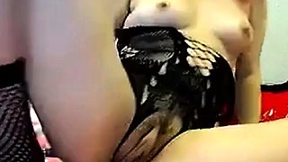 Milf cums hard on cam, squirting for viewers.