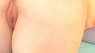 I Love to Play with My Dildo to Orgasm