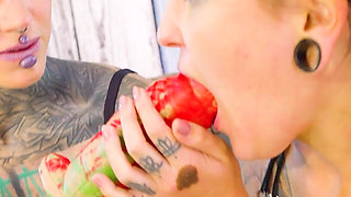 Anuskatzz Dominate Morea Black and Fuck Her with Fuck machine