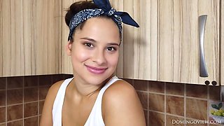 Asiedora With Big Oiled Tits And I Fuck Her With Finger
