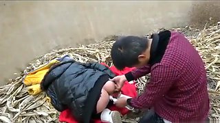 Chinese Creampie On A Garbage Dump