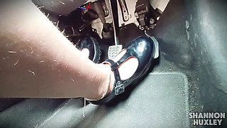 Hairy Legs Pedal Pumping