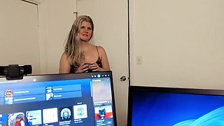 Blonde Step Mom Ginger Gives Hot POV Blowjob & Cum Facial in 4K