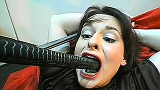 Brunette wife hardcore and cumshot
