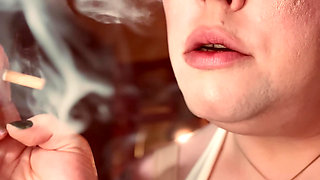 A Quick Cigarette With BBW Tina Snua - Speed Smoking Snap Inhales OMI OME Drifting Drifts