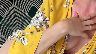 Housemate Seduction - Pussy Play & Deepthroat