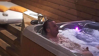 Hot Free Sex with Chubby MILF Dada Deville