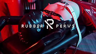 Slavegirl Get Used By 2 Femdoms