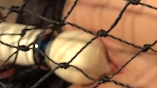 Alice Trapped and Dangling in Net Getting Vibed