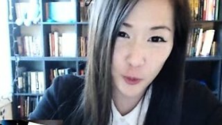 Asian Lesbos w Foot Fetish