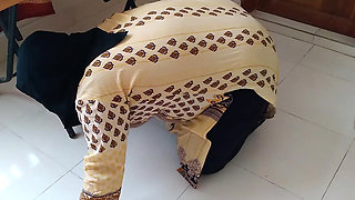 Indian Desi Big Ass Sexy Stepmom Gets Stuck Under Table While Cleaning Room Then Stepson Fucks Her in the Ass and Cums