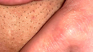🔥 I rub my clit with a dildo until I end up screaming like a nymphomaniac