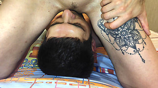 MY WIFE SITS ON HER FACE AND PEES IN MY MOUTH!! SQUIRT IN THE MOUTH! TYACHET!