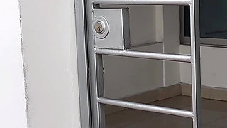 Horny Preacher Comes to My House to Give the Floor and Ends up Fucked by Manuela's Ass Until He Finishes with Her Delicious Milk