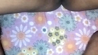 Fussy massage karti hoyi bhabhi