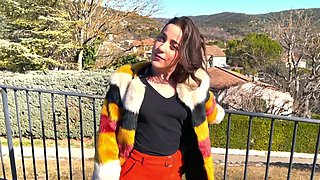 Rose, 20 years old, veterinary student in Lille! - Jacquie et Michel TV