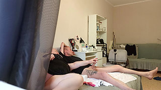 my girlfriend pleasures me by jerking off my dick before cumming