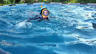 Swimming and Holding My Breath in Very Cold Water
