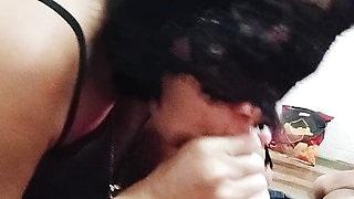 Pinay teen Student love to Suck Dick
