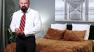Colton Fox takes a HUGE dick in his mouth!