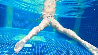 Blonde Stepsister Fucks Me in Public Pool - Homemade Summer Fun