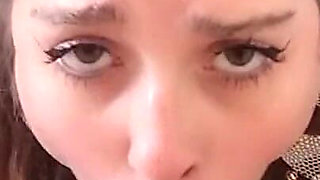 Destroying Her Pussy While She Was in the Washing Machine
