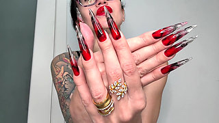 New Hot Color Long Nails, Claws, Long Flexible Fingers Wide Palms, Skin Scratching, Red Lipstick