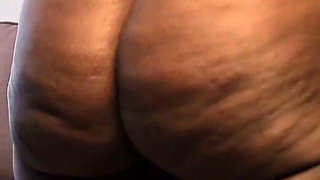 Unique Big Booty Shape Twerking