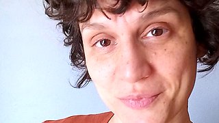 Leann amateur beautiful brunette with big boobs