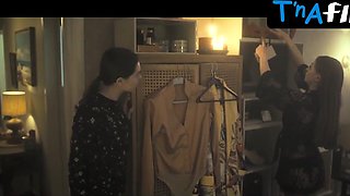 Anamaria Vartolomei Arse, Mammories Gig in Reostat