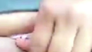 French Chubby Girl makes it hard