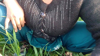 Social Experiment XXX: Random Guy Licks My Pussy Outdoors