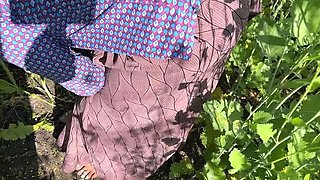 Desi MILF Ritu Outdoor Sex with Young Man in Field - Big Tits Village Romance XXX Video