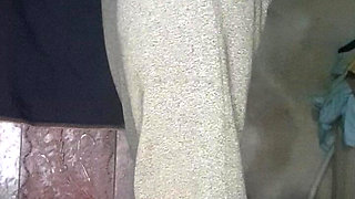 Lonely Housewife, Oh It's Hot