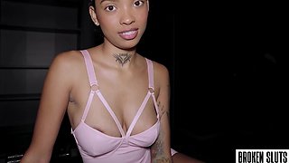 She is a really pretty babe with great curves and such a tempting vagina