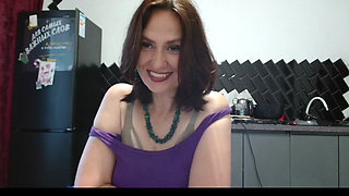 Uninhibited MILF Takes off Her Clothes and Wiggles Her Ass in the Kitchen Showing off Her Beautiful Toes