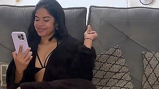 Married Woman Calls Her Lover to Fuck Her Hot Pussy Without a Condom and Asks to Cum in Her Mouth Swallows It All