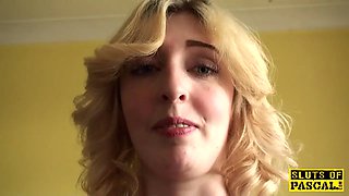 Dutiful uk submissive rubbing her clit on cue